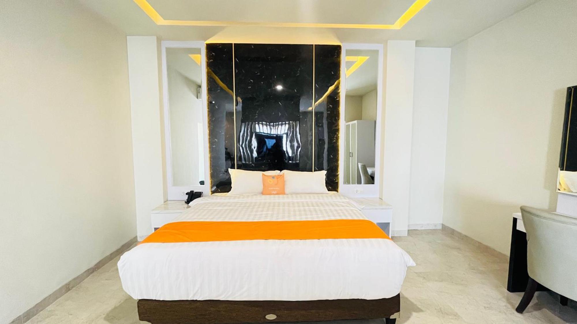 Sans Hotel 88 Andalan Surabaya By Reddoorz Exterior foto